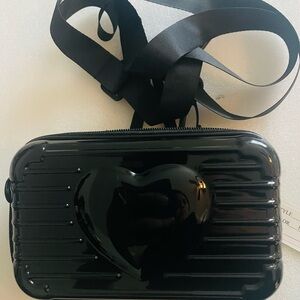 Black Heart-Shaped Crossbody Bag